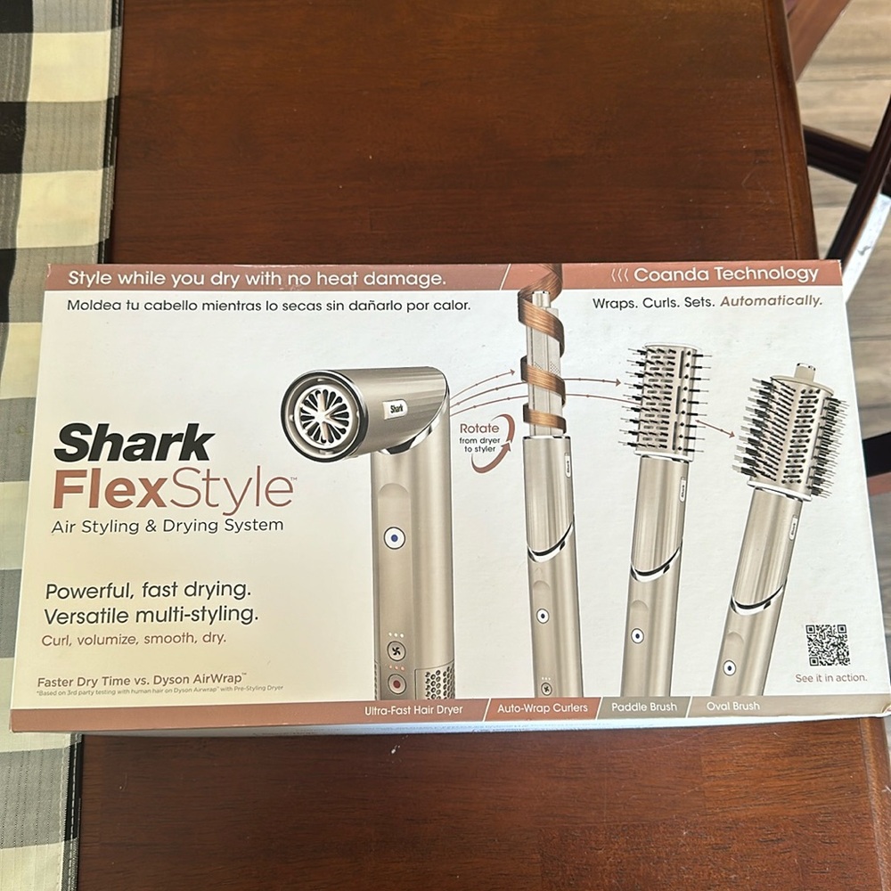 Shark FlexStyle Air Styling and Drying System. NEW